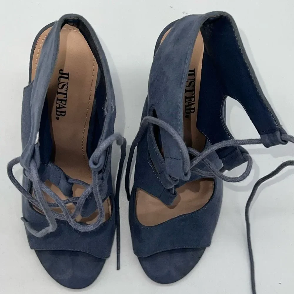 JustFab Lizette Strappy Chunky Heel Sandals
